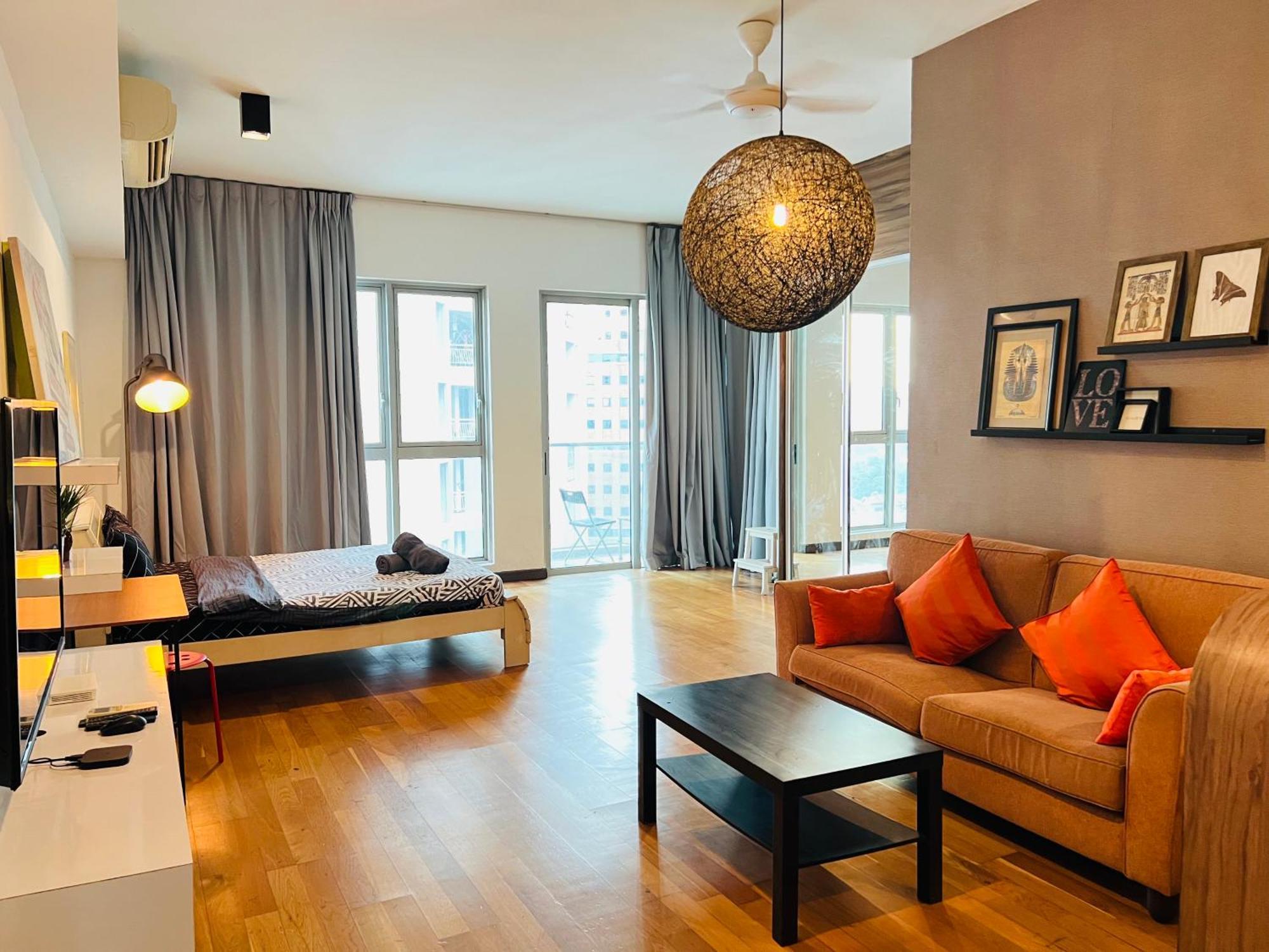 Regalia Suites & Residence By Enjoy Your Stay 吉隆坡 外观 照片