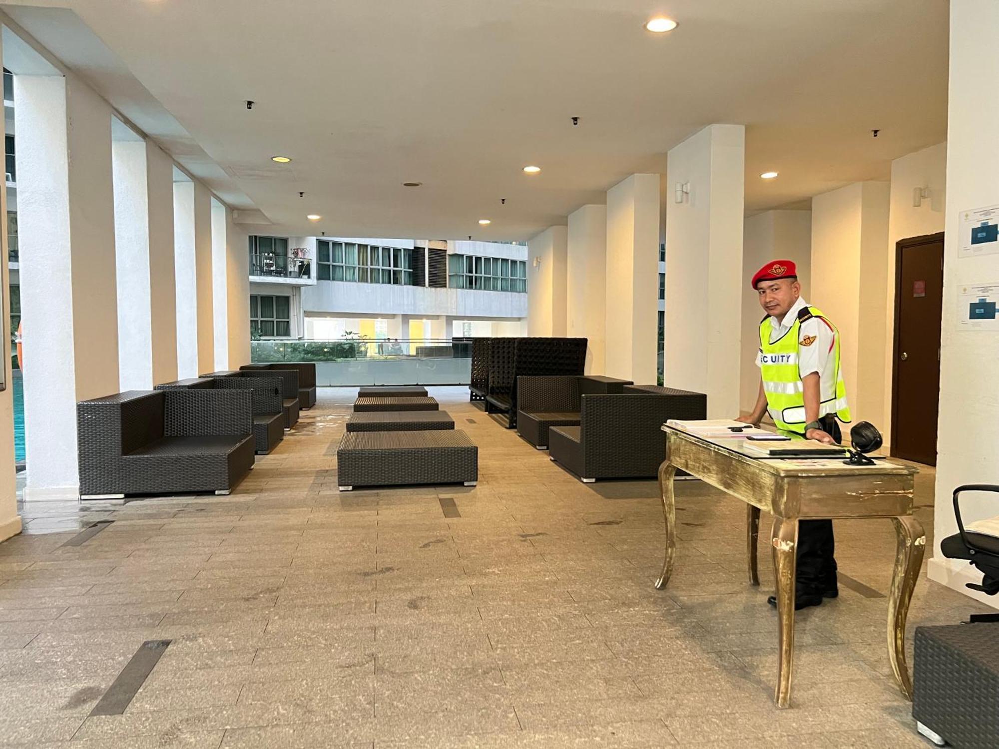 Regalia Suites & Residence By Enjoy Your Stay 吉隆坡 外观 照片