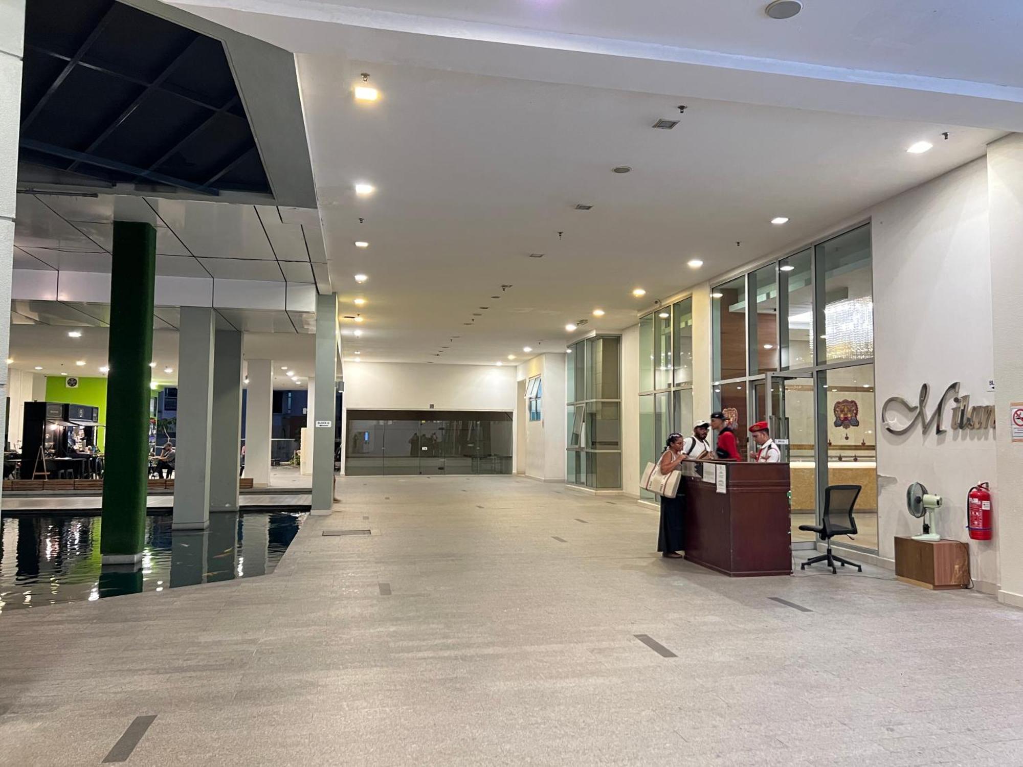 Regalia Suites & Residence By Enjoy Your Stay 吉隆坡 外观 照片