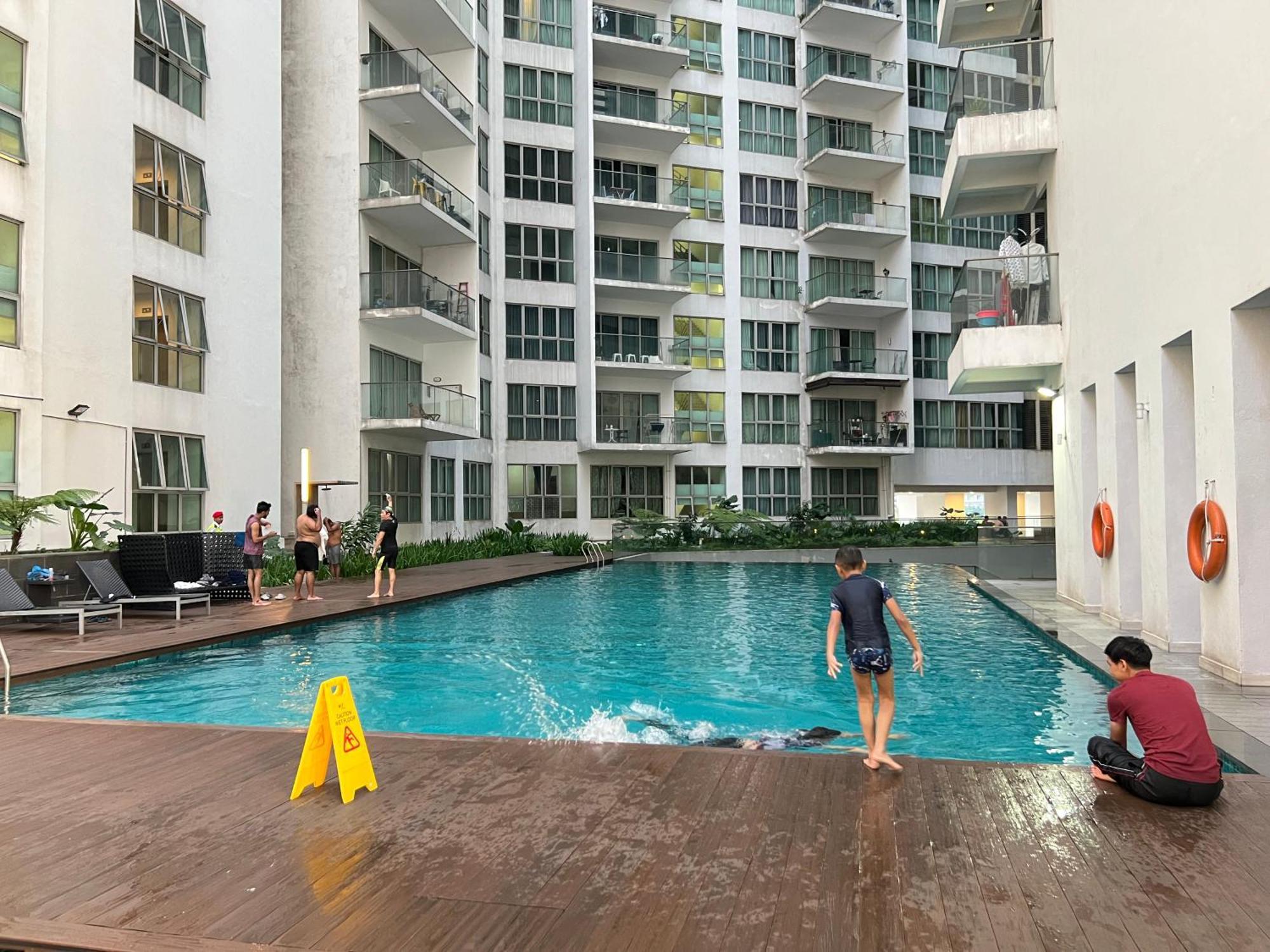 Regalia Suites & Residence By Enjoy Your Stay 吉隆坡 外观 照片